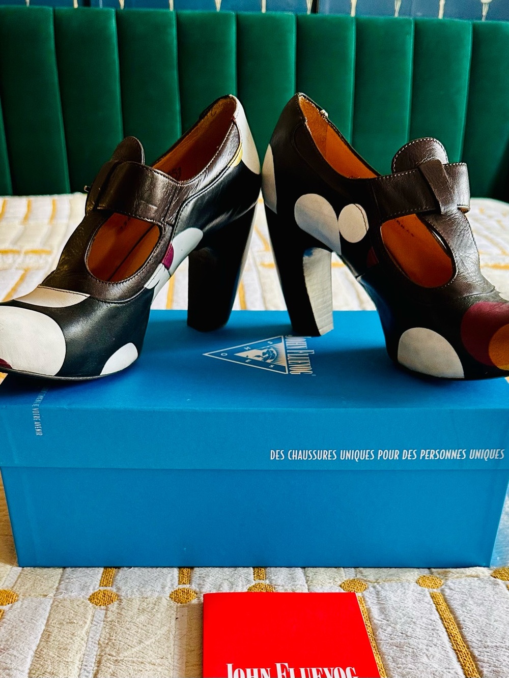 John Fluevog Views Arbus T-strap Heels 9.5 Bells Leather with Original Box